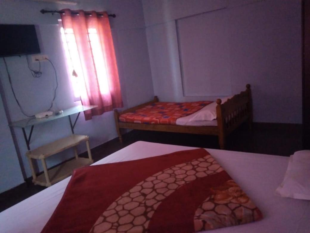 Aarraams Farms & Resorts Masinagudi Bagian luar foto